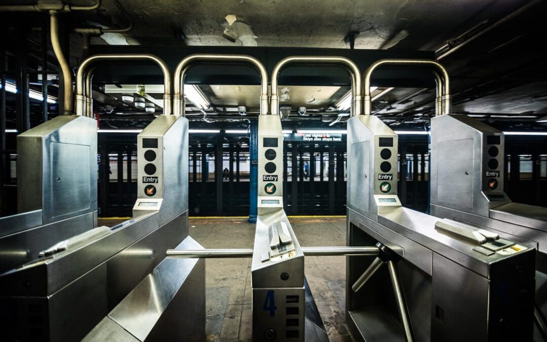 Penn Station – Porten till New Yorks Hjärta (och ett kaotiskt äventyr i sig)